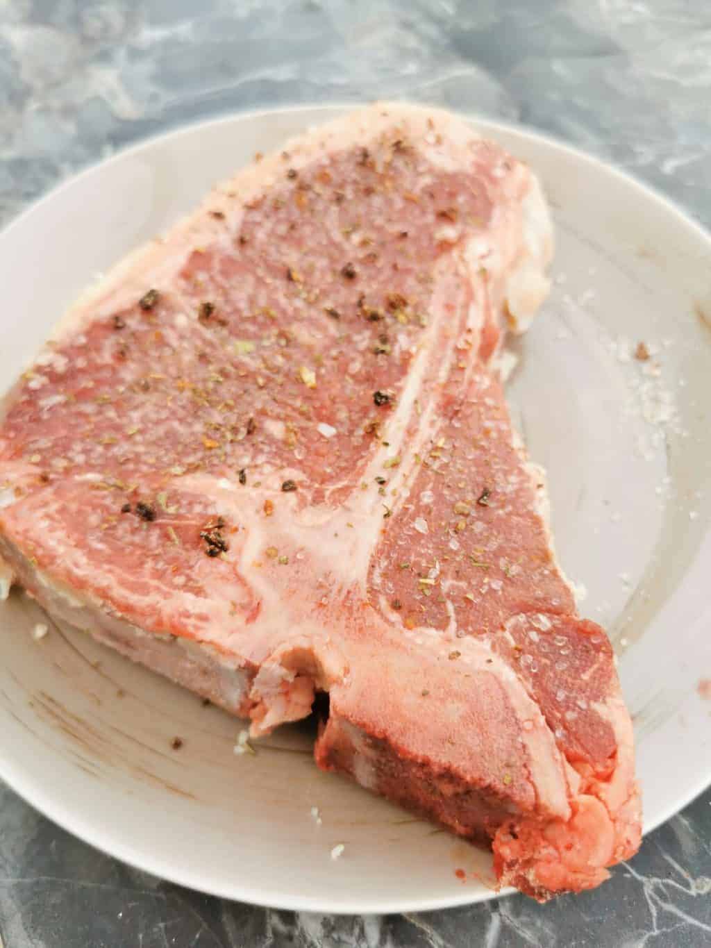 8. Tag T-Bone Steak grillen Corona Tagebuch Bild 1