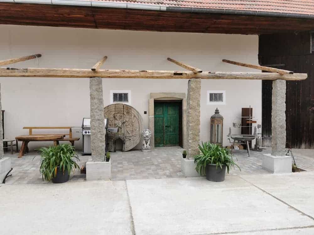 Innenhof der 1. österreichischen Grillschule