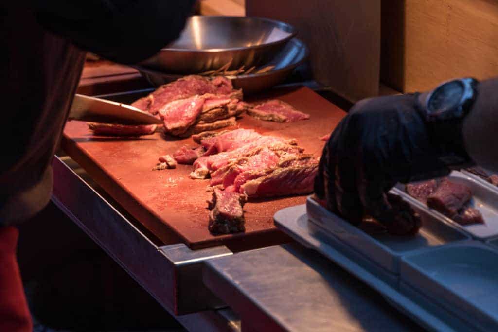 Adi Matzek Grillschule Steak Tasting Messer