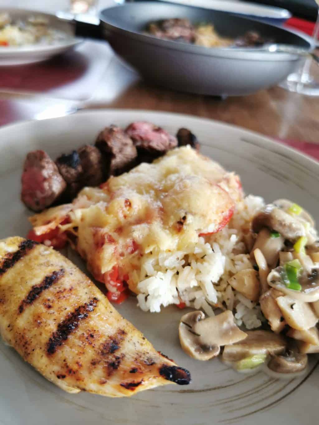 24. Tag Zweierlei Filet grillen Corona Tagebuch Bild 8