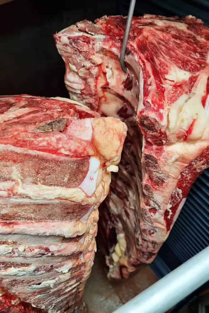 Wagyu Rinderrücken im Dry Ager