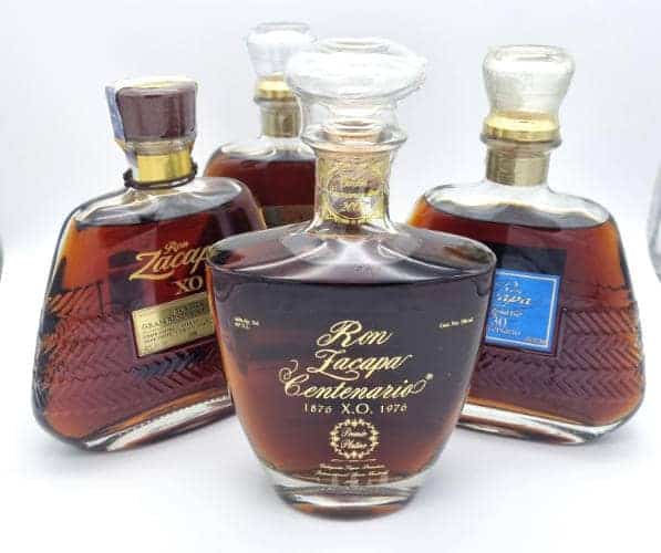 Zacapa-Rum-Flaschen